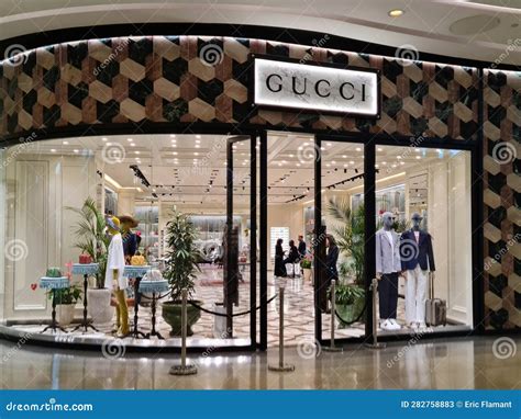 gucci westfield mall